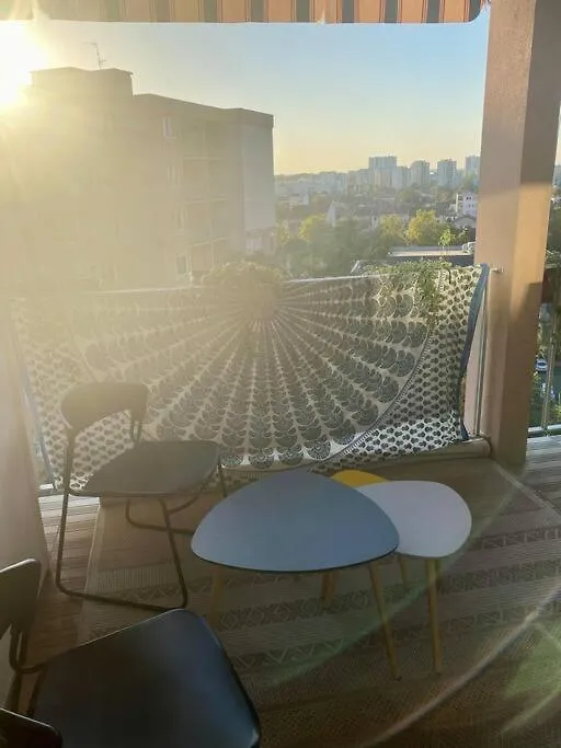 Croix De Pierre, Les Oustalous Apartman Toulouse