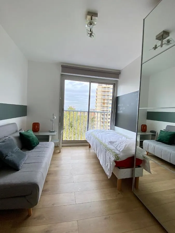 Croix De Pierre, Les Oustalous Apartman Toulouse
